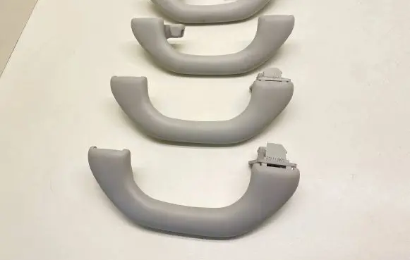 Volkswagen Golf VI A set of handles for the ceiling 1K0857607M 1K0857607N