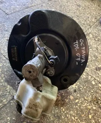 Skoda Octavia Mk2 (1Z) Brake booster 1K1614105E 03786495014 1K1614105BH