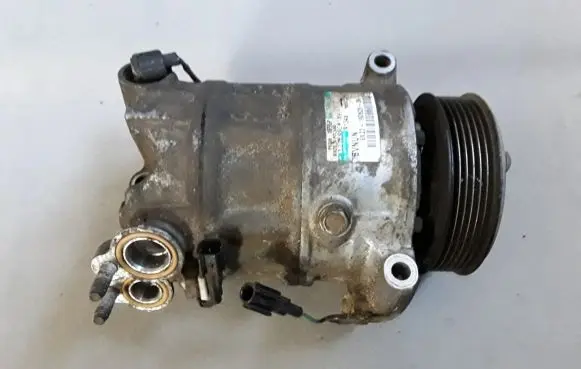 Land Rover Discovery 4 - LR4 Air conditioning (A/C) compressor (pump) 9X2319D629DA