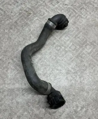 BMW X5 F15 Engine coolant pipe/hose 9207165 64219207165