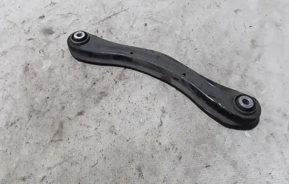 Dodge Durango Rear upper control arm/wishbone 52124820AC