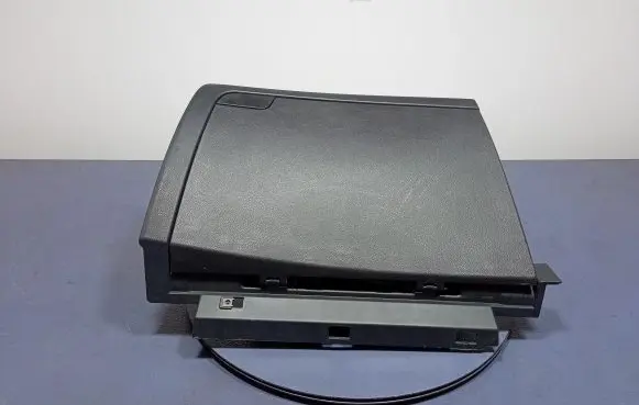 KIA Optima Glove box 2T845-40001