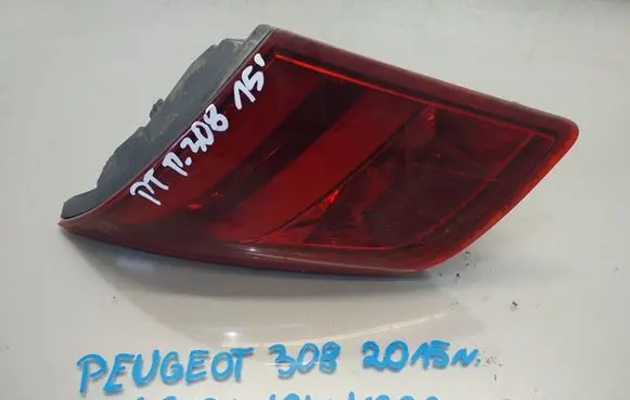 Peugeot 308 Rear bumper light 9677818280