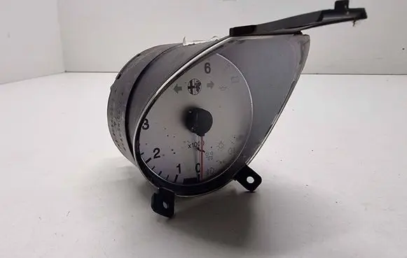 Alfa Romeo 156 Speedometer (instrument cluster) 60658089 C141 6850849919