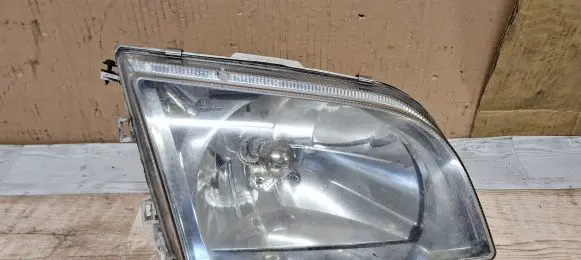 Mitsubishi Space Star Headlight/headlamp