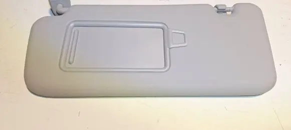 Sun visor