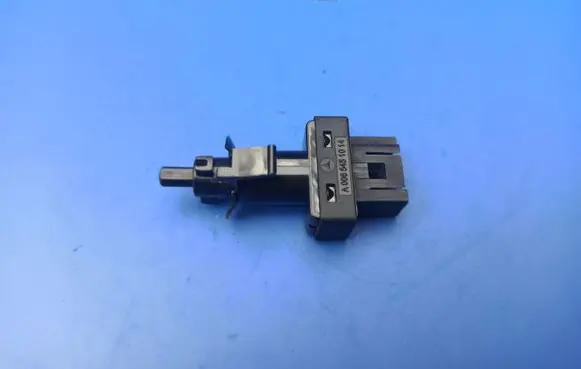 Mercedes-Benz A W169 Clutch pedal sensor A0065451014