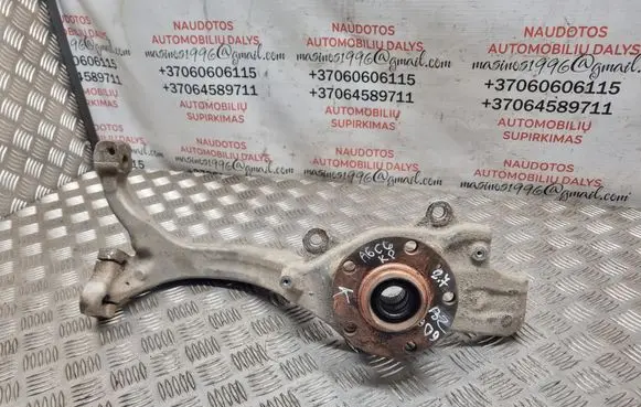Front wheel hub spindle knuckle