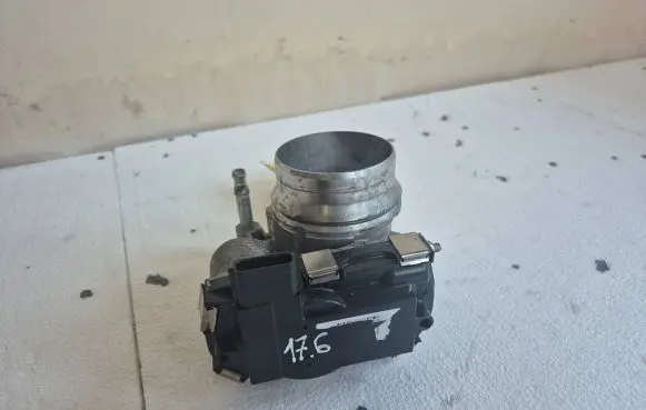 Nissan Qashqai Electric throttle body valve 81807A8006