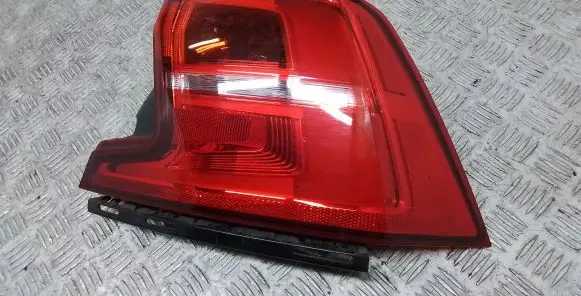 Volvo S90, V90 Rear/tail lights 31371827