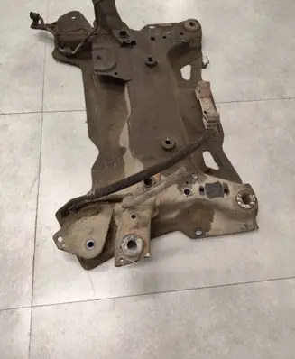 Peugeot 508 Front subframe