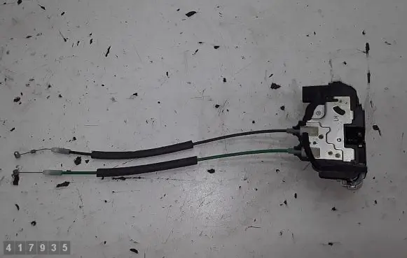 Hyundai i20 (PB PBT) Front door lock 81310-1J060