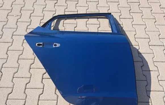 Seat Leon (5F) Rear door