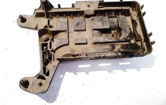 Volkswagen Touran I Battery box tray 1k0915333b 1k0915333-b