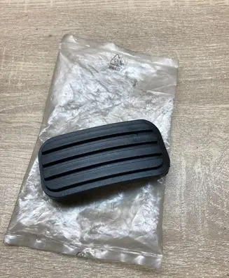 Chrysler Voyager Clutch pedal 548625