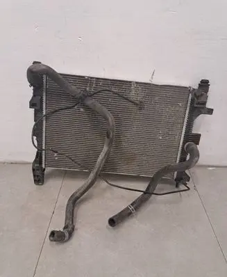 Ford C-MAX II Coolant radiator M134578B