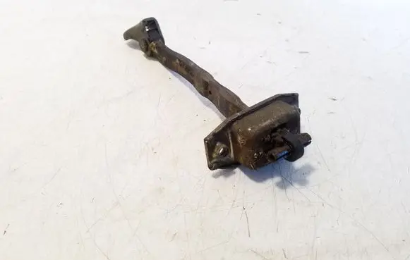 Suzuki Grand Vitara II Rear door check strap stopper 
