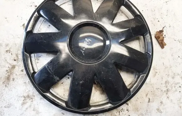Ford Focus R14 wheel hub/cap/trim 3398481910 76761