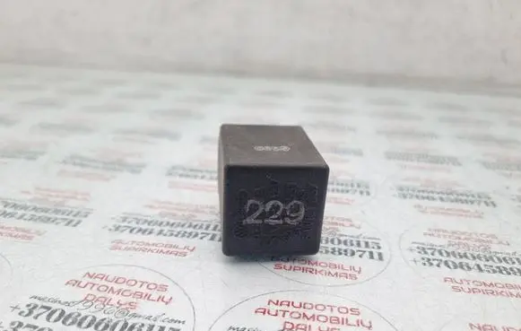 Audi A4 S4 B5 8D Other relay