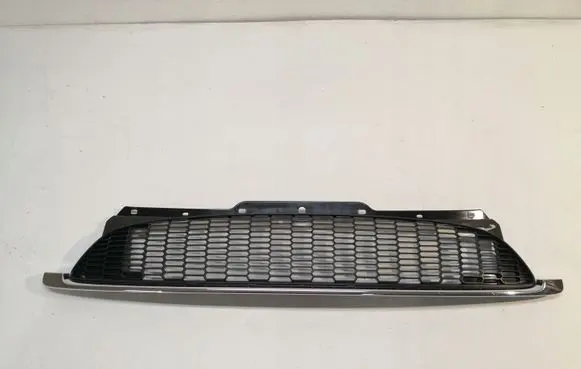 Mini One - Cooper Clubman R55 Front bumper upper radiator grill 2751290