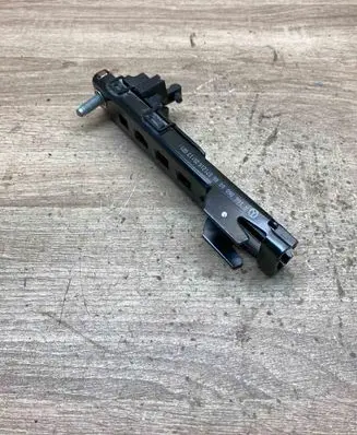 Mercedes-Benz ML W166 Seat belt height adjuster A1668600088 615426