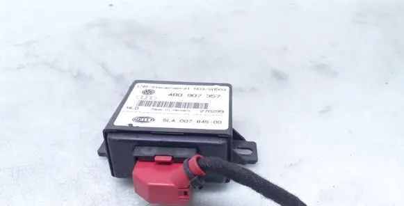Audi A6 S6 C5 4B Light module LCM 4B0907357