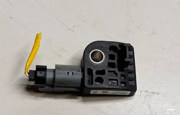 Hyundai ix35 Airbag deployment crash/impact sensor 959202S000U3 959202S000