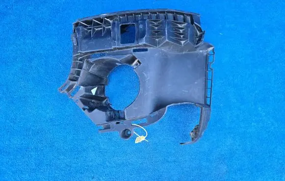 Mini Clubman F54 Front bumper mounting bracket 7376379