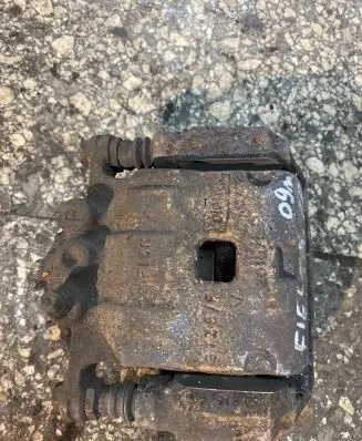 Ford Fiesta Front brake caliper