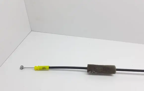 Toyota Avensis T270 Rear door cable line 
