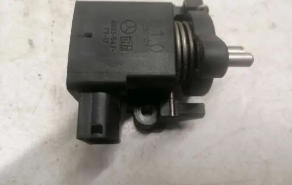 Mercedes-Benz A W168 Accelerator pedal position sensor A0135427717
