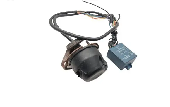 Volvo XC70 Tow bar trailer control unit/module 