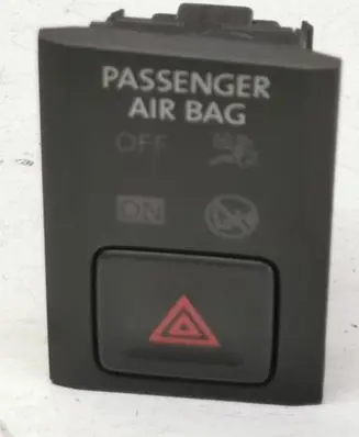 Volkswagen Tiguan Hazard light switch 5NB919225A