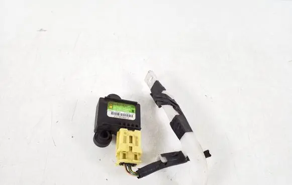 Toyota Yaris Airbag deployment crash/impact sensor 89860-0D040