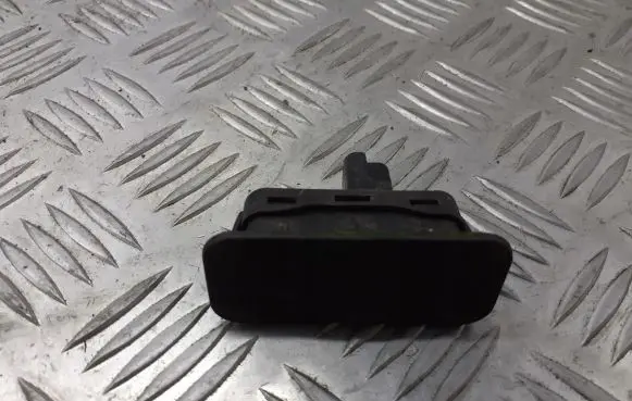 Renault Megane II Tailgate/trunk/boot exterior handle 8200076256