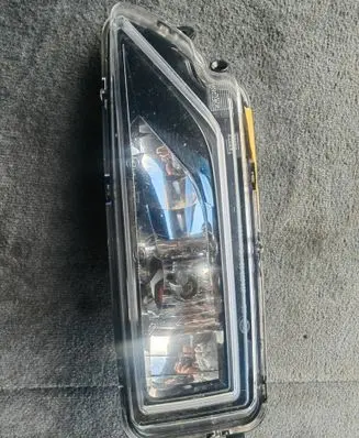 Volkswagen Amarok Front fog light 2H6941700A 20833502 1ND2130