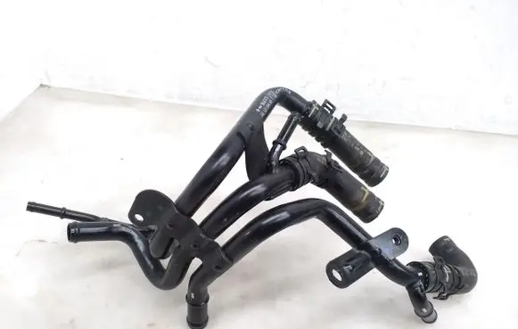 Skoda Karoq Engine coolant pipe/hose 04L121064AR