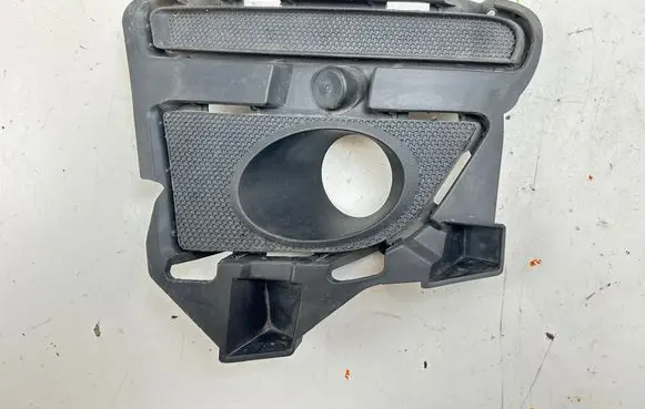Ford Mustang V Front fog light trim/grill DR3317B968B