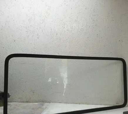 Mercedes-Benz 100 W631 Rear side window 43R001005