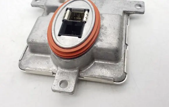BMW 5 F10 F11 Headlight ballast module Xenon 7318327