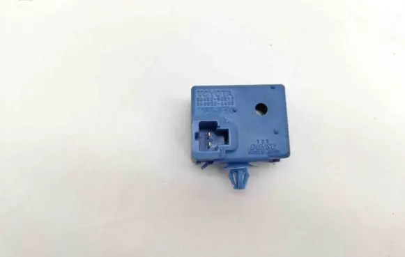 Toyota RAV 4 (XA50) Other devices 8665250010