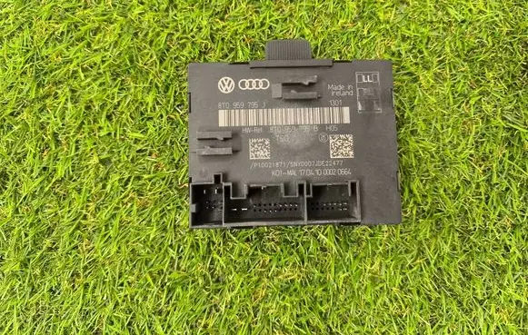 Audi A5 8T 8F Door control unit/module 8T0959795J 8T0959795B