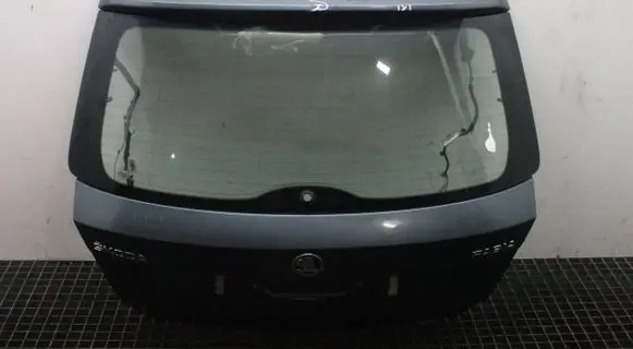 Skoda Fabia Mk3 (NJ) Tailgate/trunk/boot lid F6F7Y