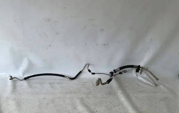 Audi A4 S4 B7 8E 8H Air conditioning (A/C) pipe/hose 8E1260712AJ