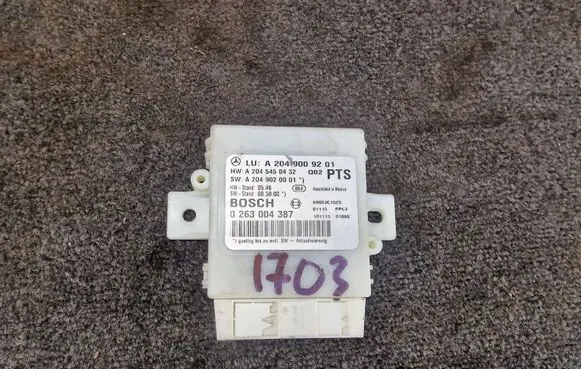 Mercedes-Benz C W204 Parking PDC control unit/module A2049009201