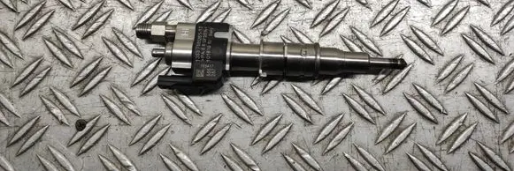 BMW 7 F01 F02 F03 F04 Fuel injector 7585261 10181010 INDEX-12