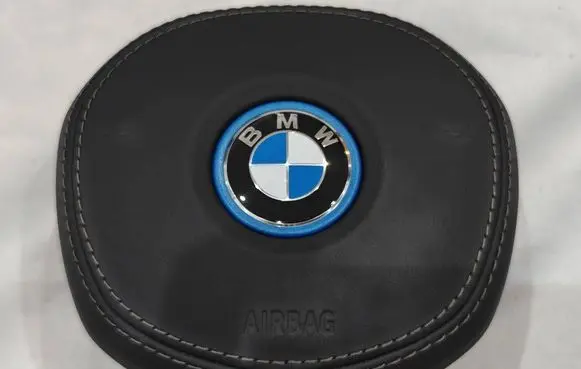 BMW X7 G07 Steering wheel airbag 313265892C4AA 335A2997203