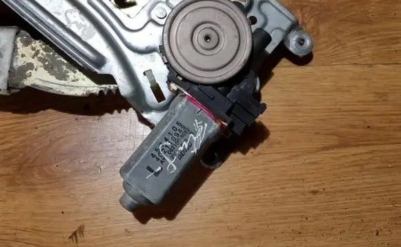 Chrysler Concorde Rear door window regulator motor 4574106