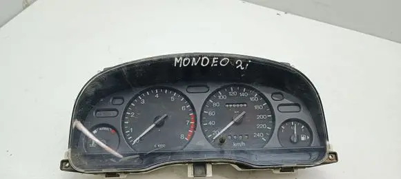 Ford Mondeo MK I Speedometer (instrument cluster) 94BP10C956DB