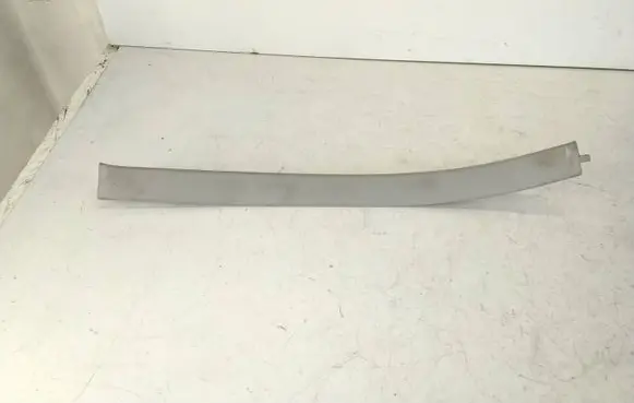BMW 3 E46 (D)pillar trim (top) 82320650